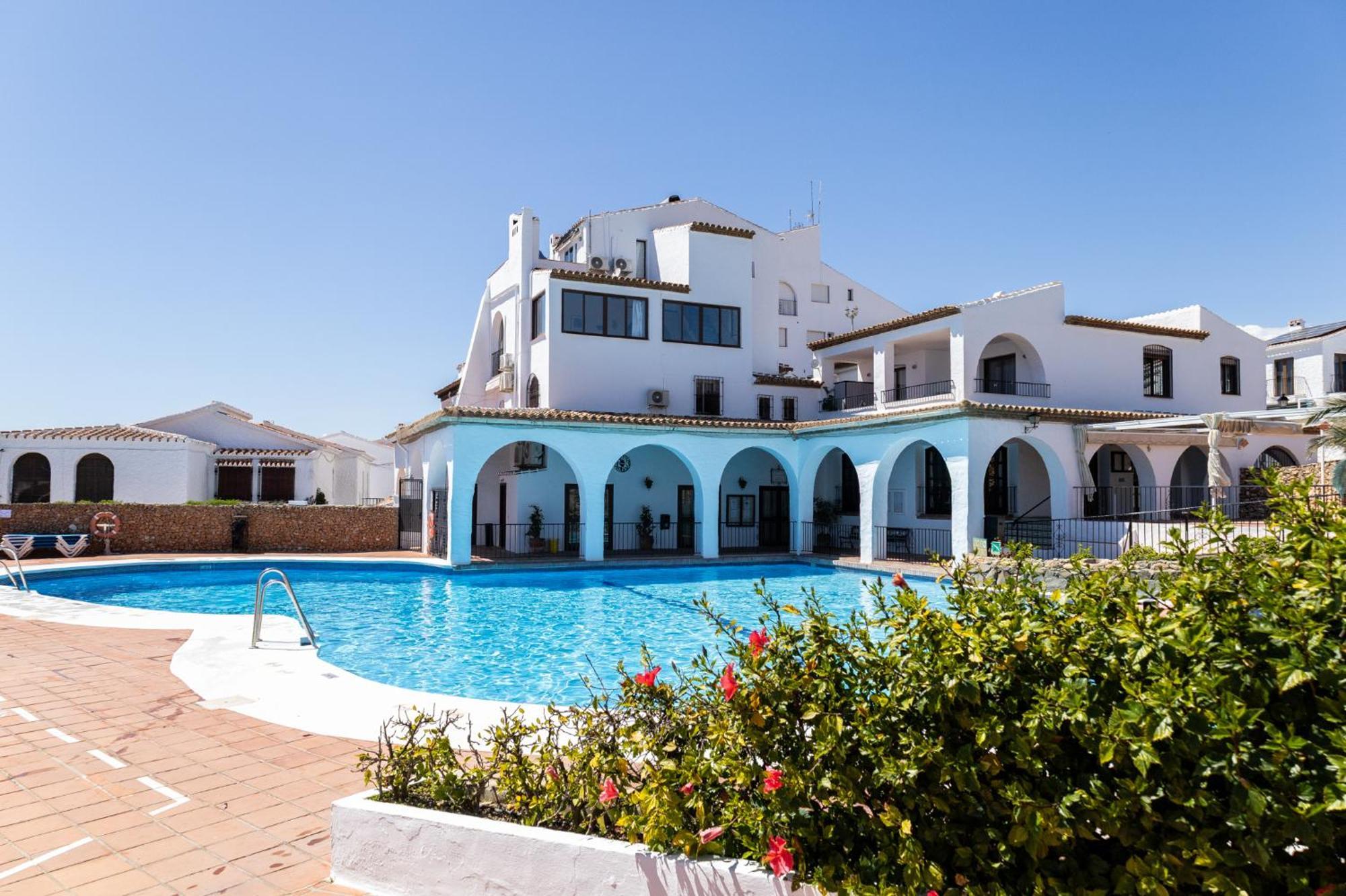 Apartamento Capistrano Village, 1 Bedroom + Free Wi-fi *